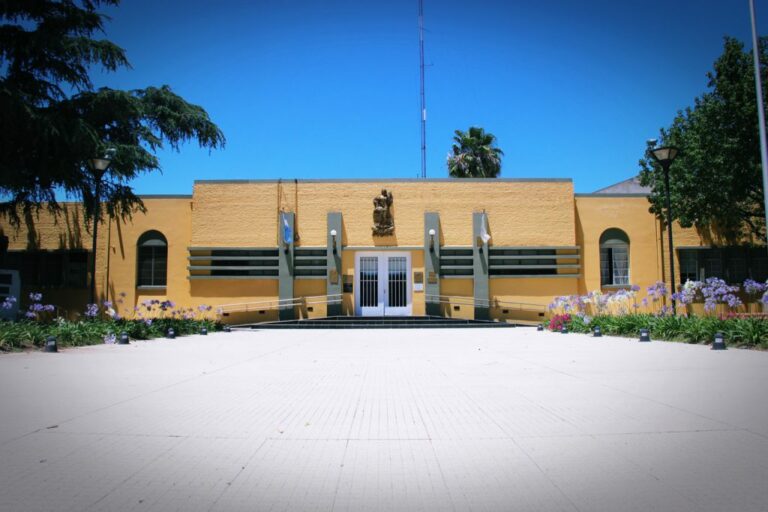 La Municipalidad de San Lorenzo lanzó una amplia moratoria para deudas de TGI, tasas de Cementerio y DREI La Municipalidad de San Lorenzo lanzó una amplia moratoria para deudas de TGI, tasas de Cementerio y DREI