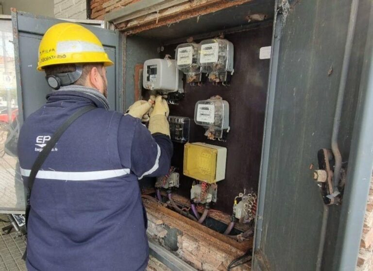 La EPE dio de baja a 1.506 usuarios de Tarifa Social por consumos desmedidos La EPE dio de baja a 1.506 usuarios de Tarifa Social por consumos desmedidos