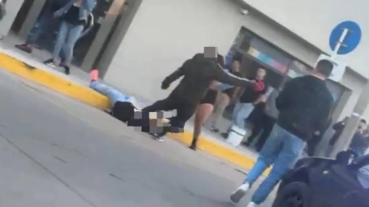 Quiso separar una pelea y lo mataron a patadas a la salida de una disco