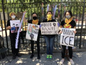 Apoyando la acción en un momento que así lo exige