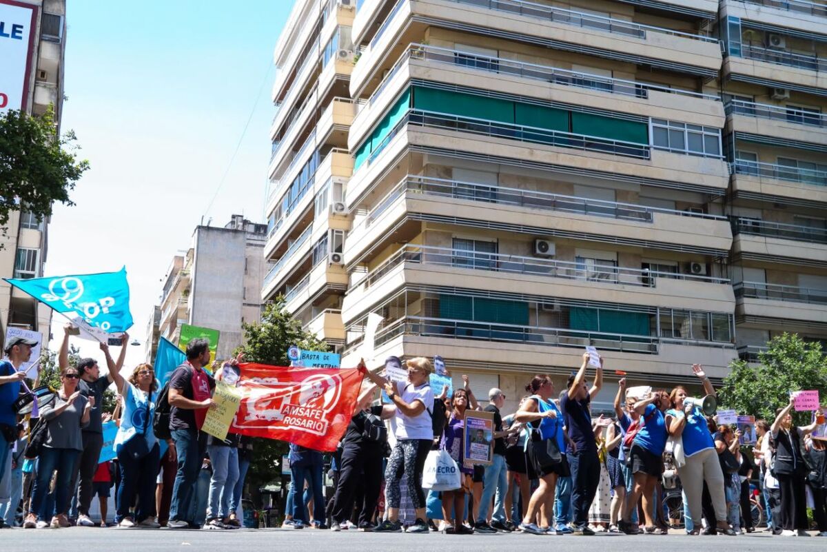 Sube la bronca docente Sube la bronca docente