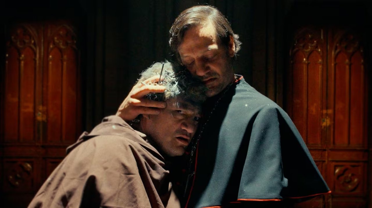 Pity Álvarez estrenó “Lejos de ser” junto a Rodrigo de la Serna