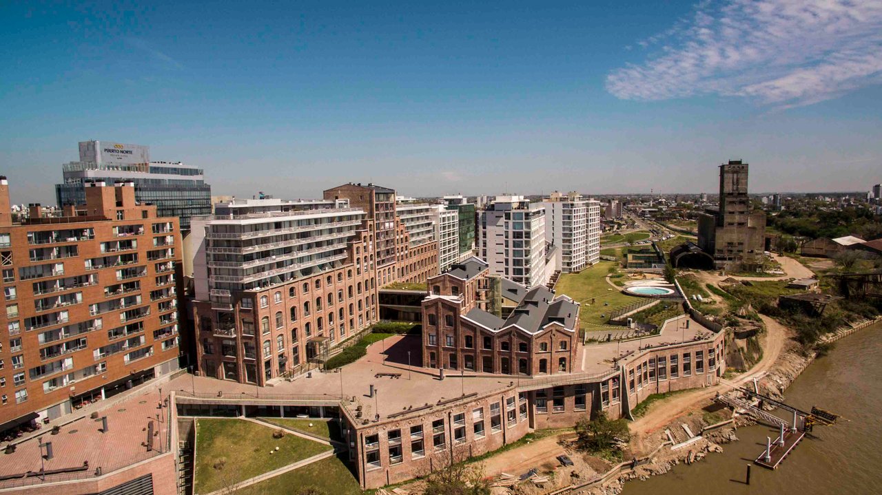 Narcotráfico: allanaron una desarrolladora inmobiliaria en Puerto Norte