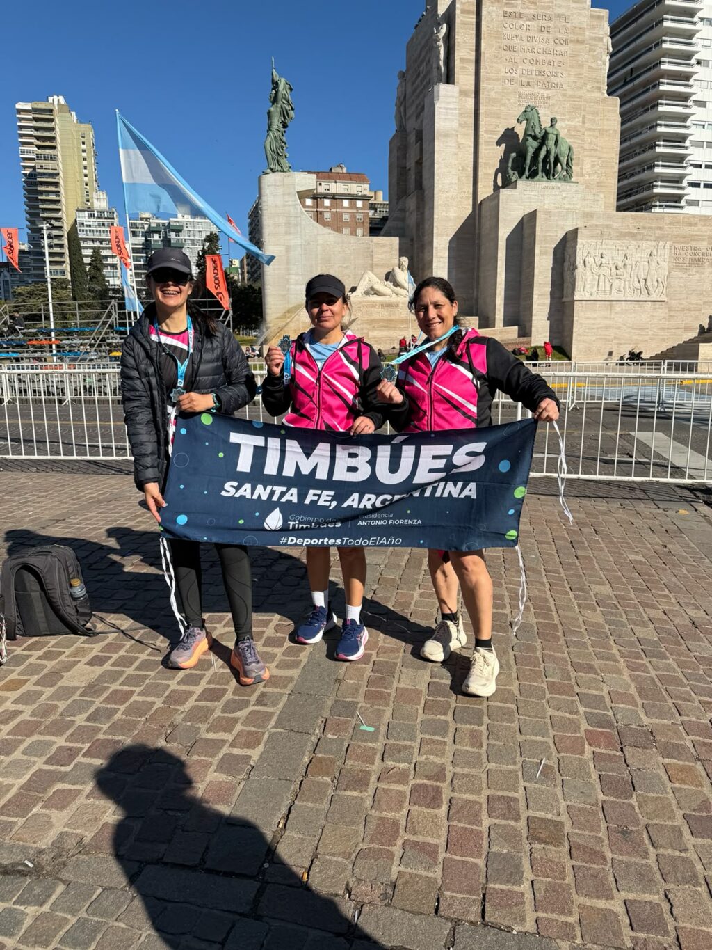 Tres atletas de Timbúes completaron por primera vez la Maratón Internacional de la Bandera