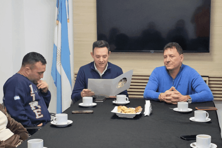 Raimundo declaró Ciudadano Destacado al bombero Iván Arcuri por su labor humanitaria en Venezuela