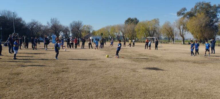 ARFI capacitó a entrenadores de fútbol infantil