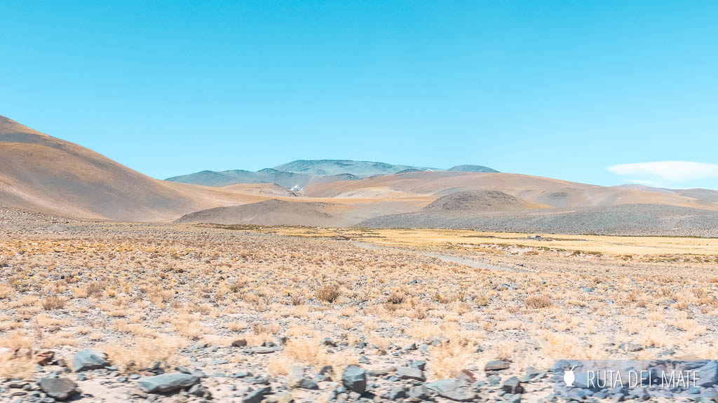 Camino a Laguna Blanca en Catamarca