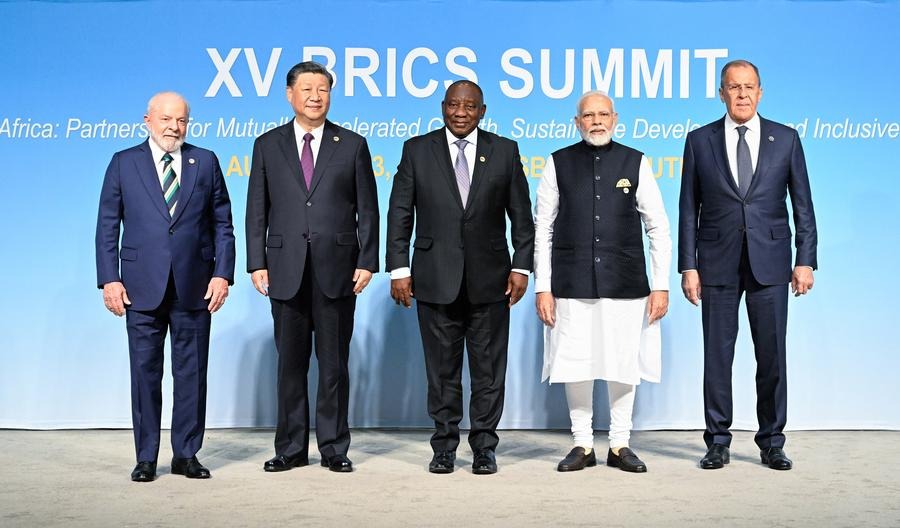 Ladrillo a ladrillo, Xi Jinping impulsa la cooperación del BRICS