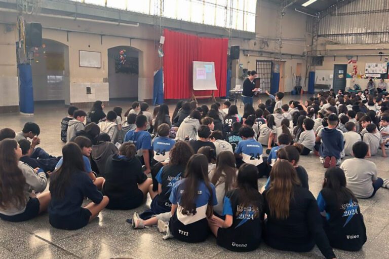 La Municipalidad brinda charlas en las escuelas para prevenir el dengue