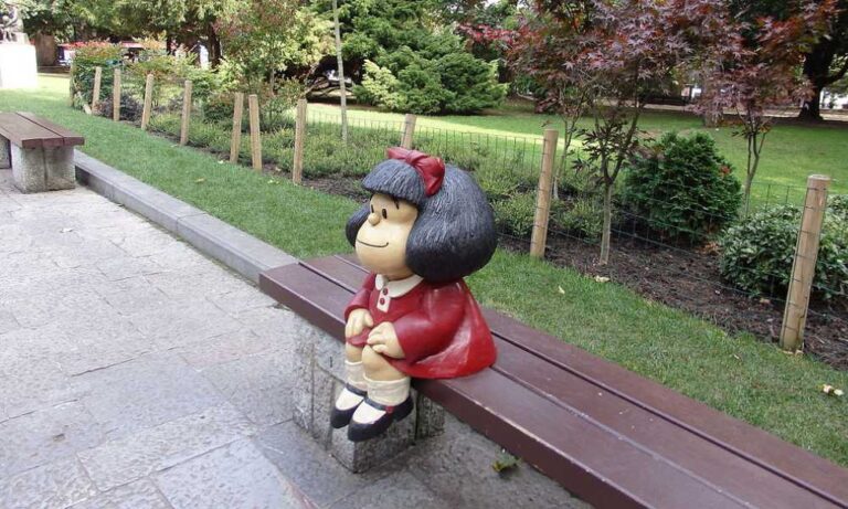 Efemérides 29 de Septiembre: MAFALDA. Cervantes Biró Zola Antonioni Lewis DiBari Redondo Riquelme Día del Corazón Día del inventor