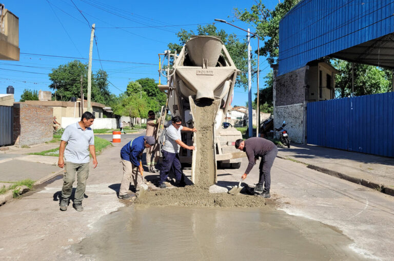 Avanza el programa de reparación de calles en toda la ciudad